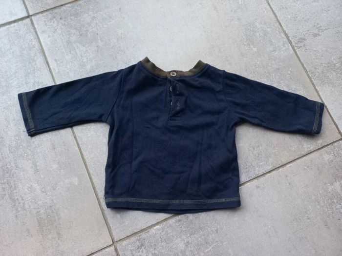 Tee-shirt manches longues bleu marine 3 mois - photo numéro 2