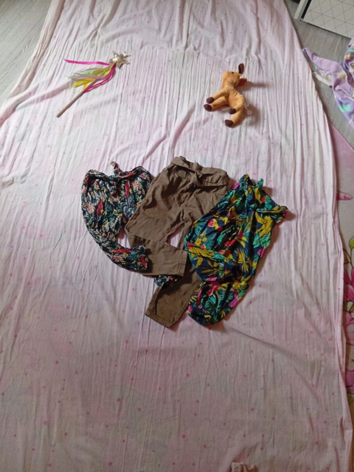 Lot pantalon 4ans