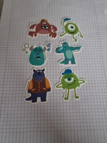 Lot d'autocollants thème pixar monstre et compagnie (lot H)