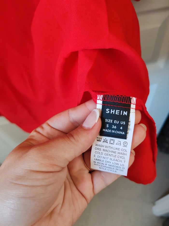 Robe Shein neuf - photo numéro 3