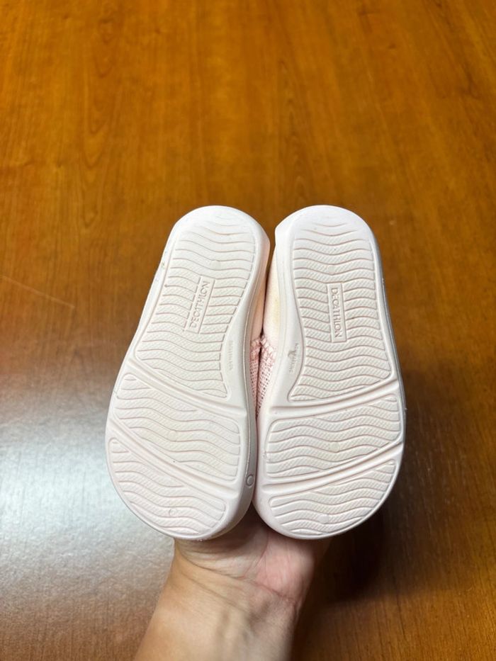 Chaussons roses t.21 - photo numéro 4