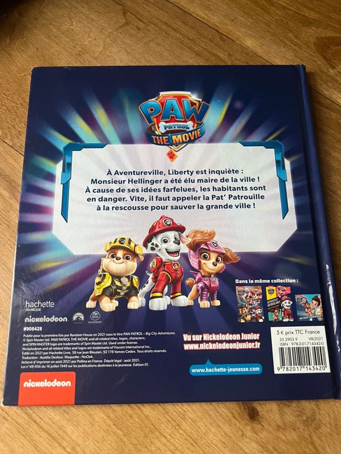 Livre Paw Patrol mission à Aventureville - photo numéro 2