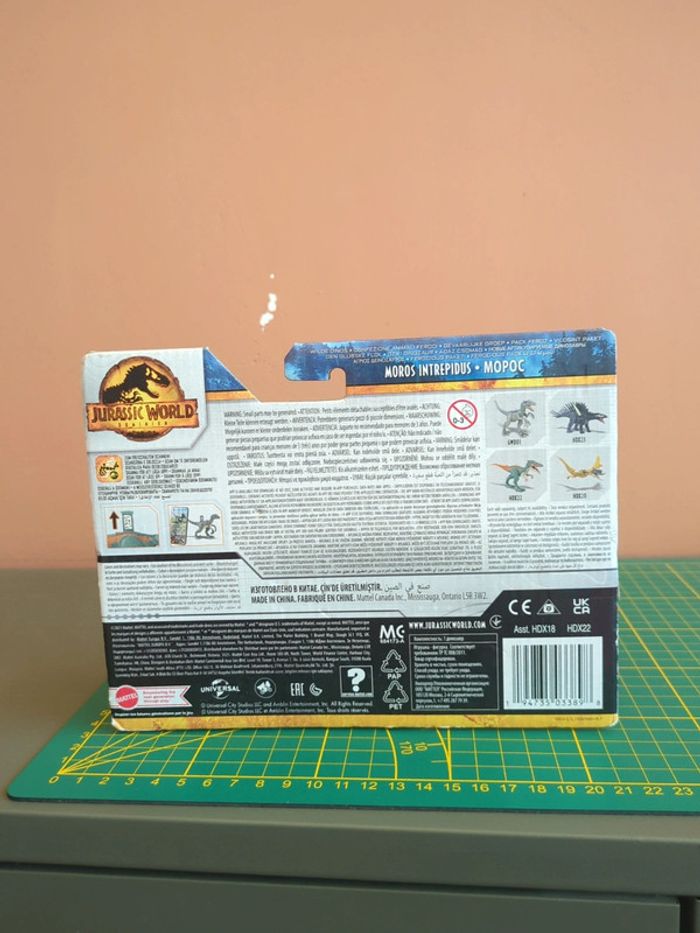 figurine jurassic World moros intrepidus - photo numéro 2