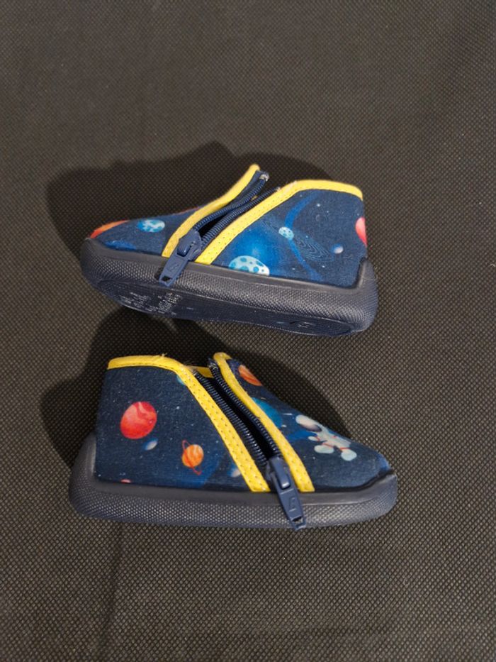 Chaussons thème espace 19 Tissaia - photo numéro 4
