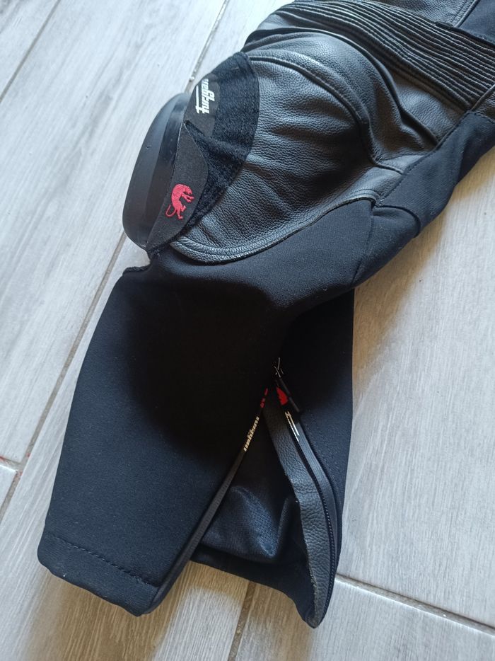 Pantalon moto cuir furygan bud evo3 taille 44. - photo numéro 9