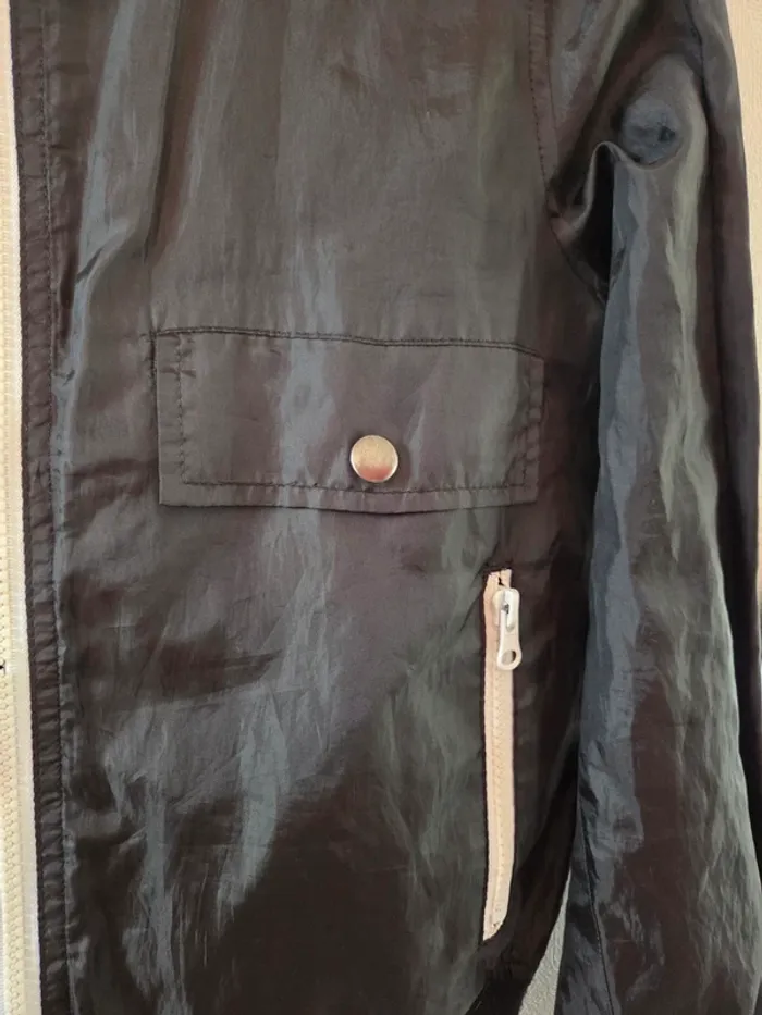 🤗 Veste garçon T.10 ans a capuche - photo numéro 3