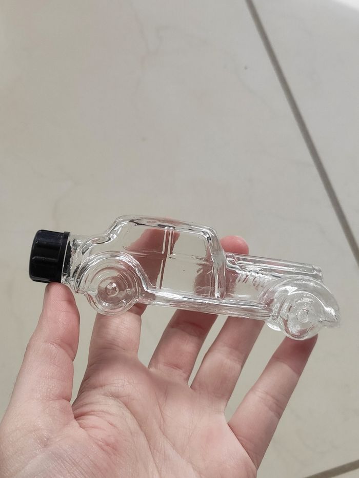 Voiture collection bouteille - photo numéro 3