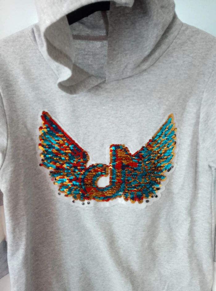 T-shirt long à manches longues, à capuche à sequins réversibles neuf - Fille 12 ans - photo numéro 4