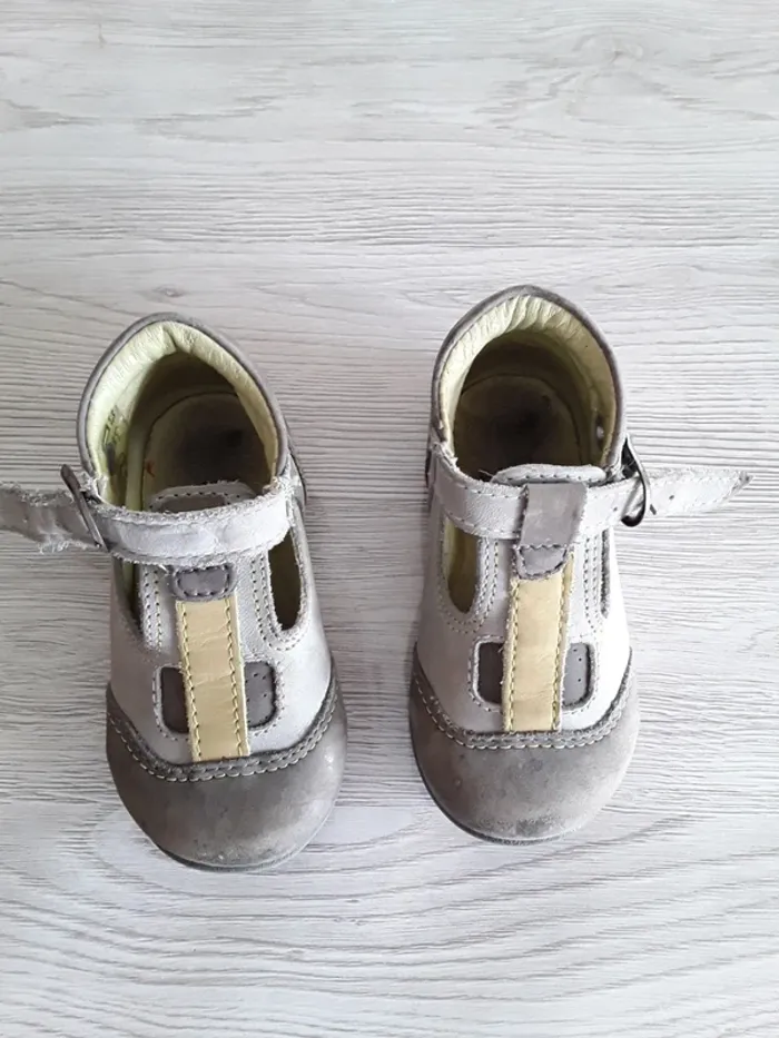 Chaussures - photo numéro 3