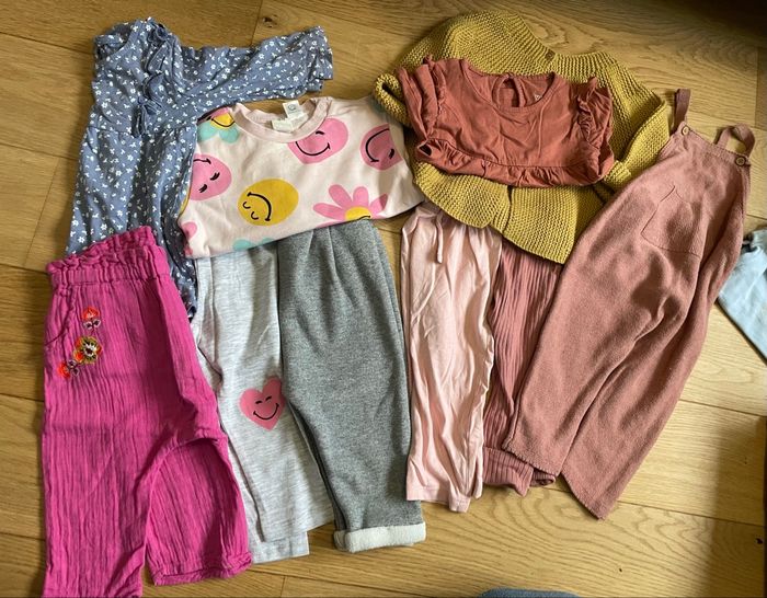 Lot vêtements fille 9 mois