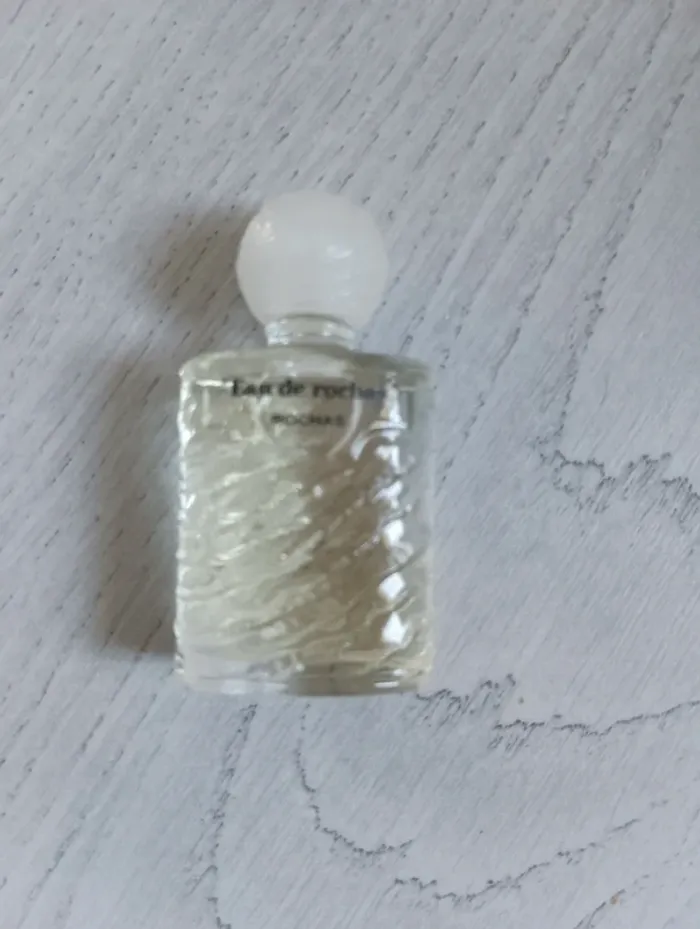 Eau de toilette miniature Eau de Rochas 10 ml - photo numéro 4