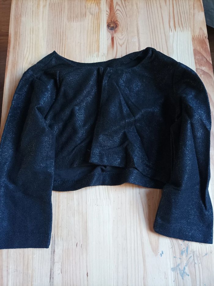 Bolero noir 7-8 ans - photo numéro 2