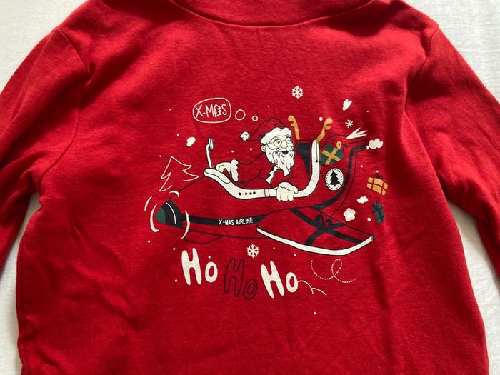 Tee shirt / sous pull col roulé manches longues kiabi coton bio père noël 8 ans - photo numéro 2