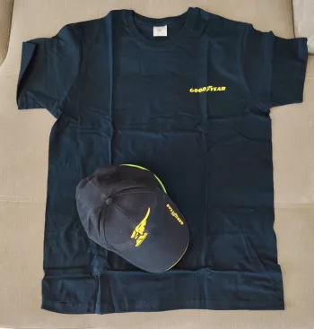 1 t-shirt Goodyear L +1 casquette réglable