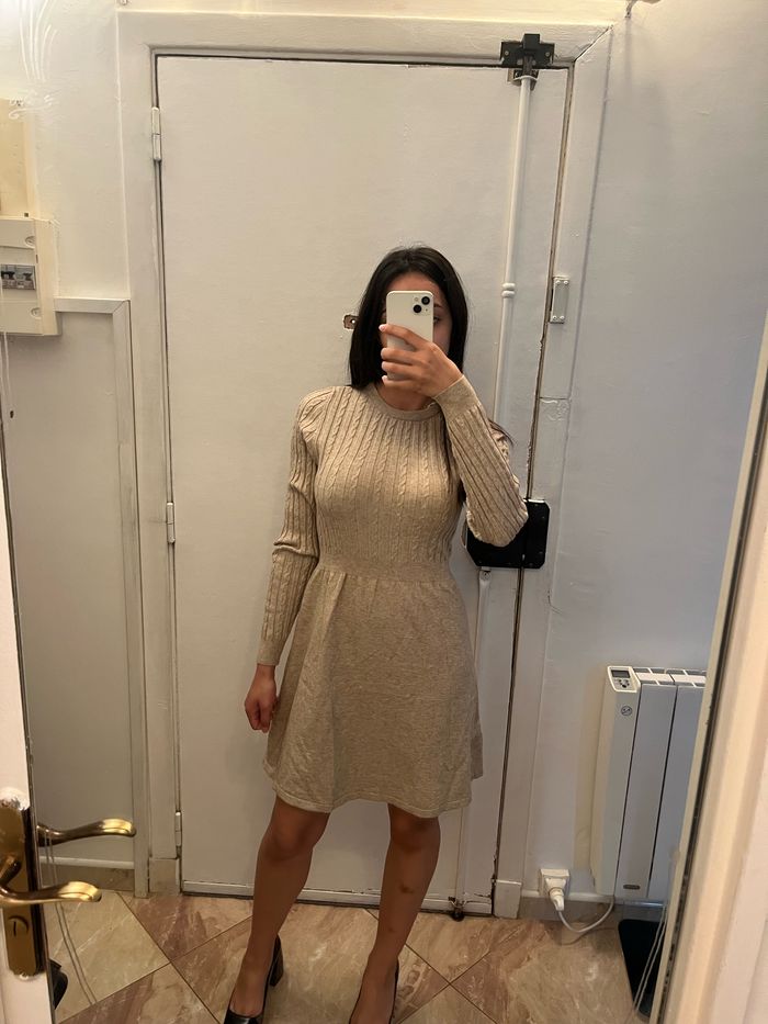 Robe beige Asos