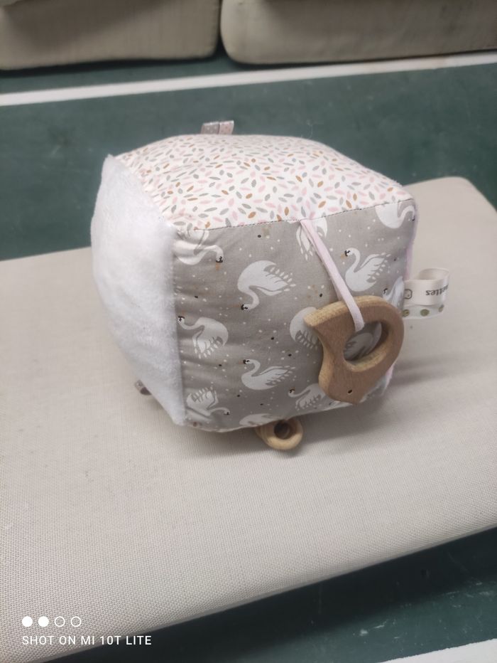 Cube sensoriel - photo numéro 3