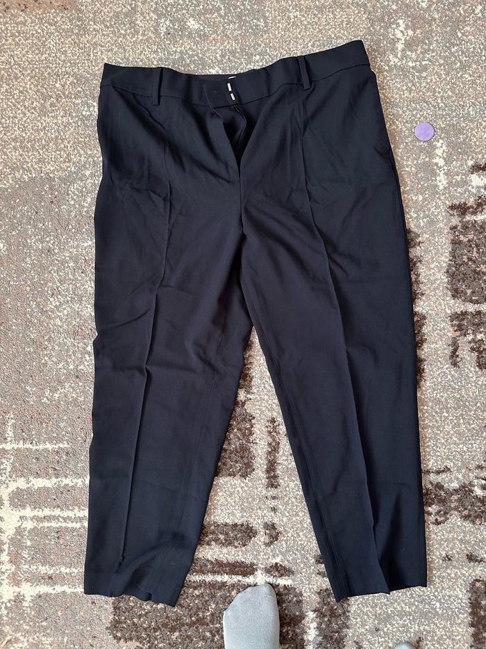 Pantalons H&M Taille 50 neuf ne jamais porter