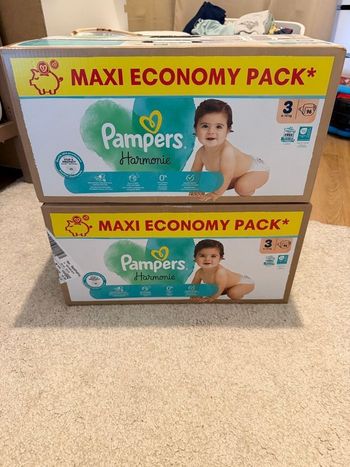 192 couches Pampers taille 3