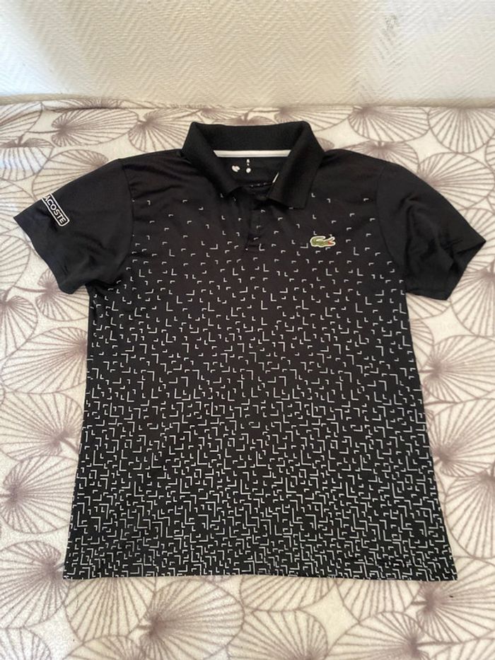 T-shirt Lacoste taille s - photo numéro 2