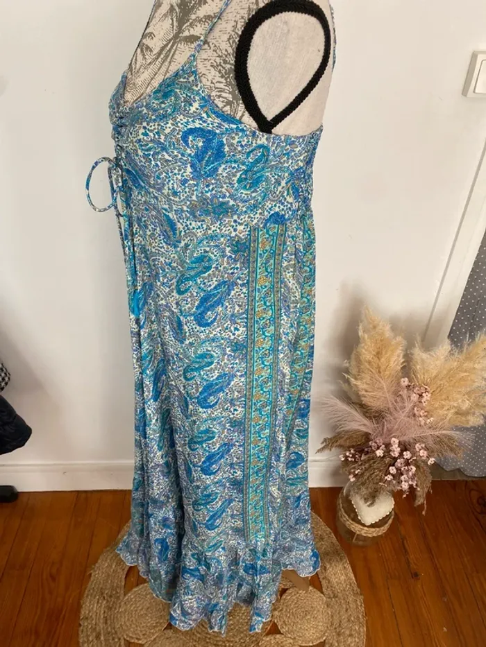 Robe en soie - photo numéro 2