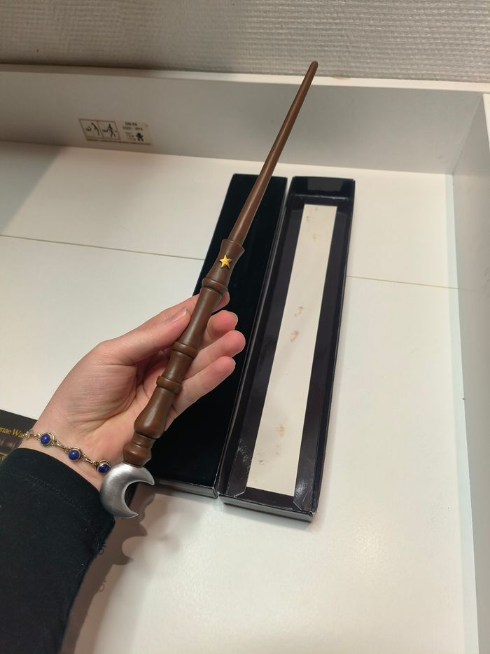 Baguette magique lune - photo numéro 6