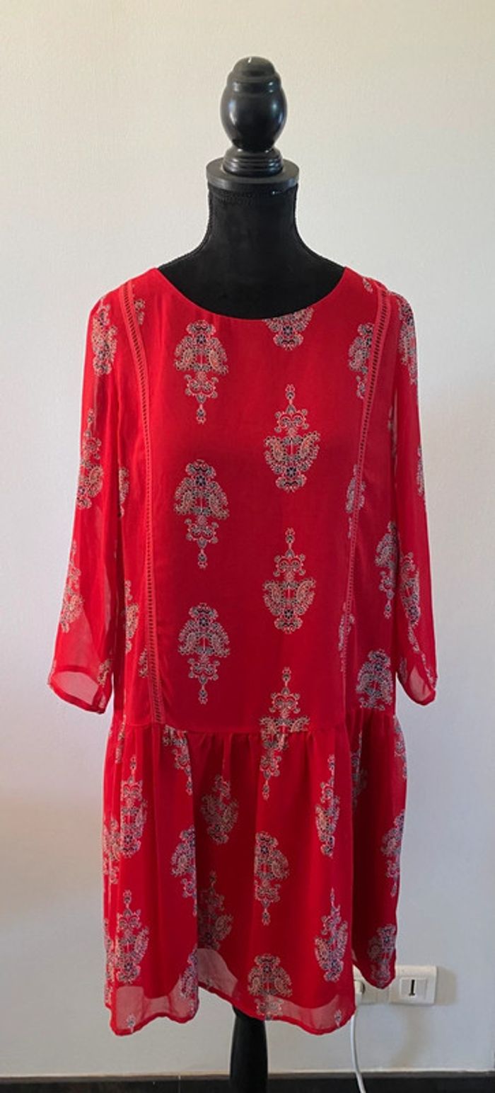 Robe Burton rouge taille 38