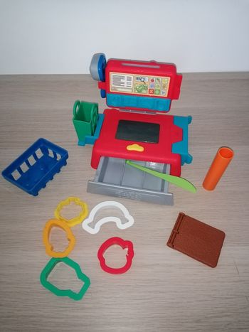 Caisse enregistreuse play doh