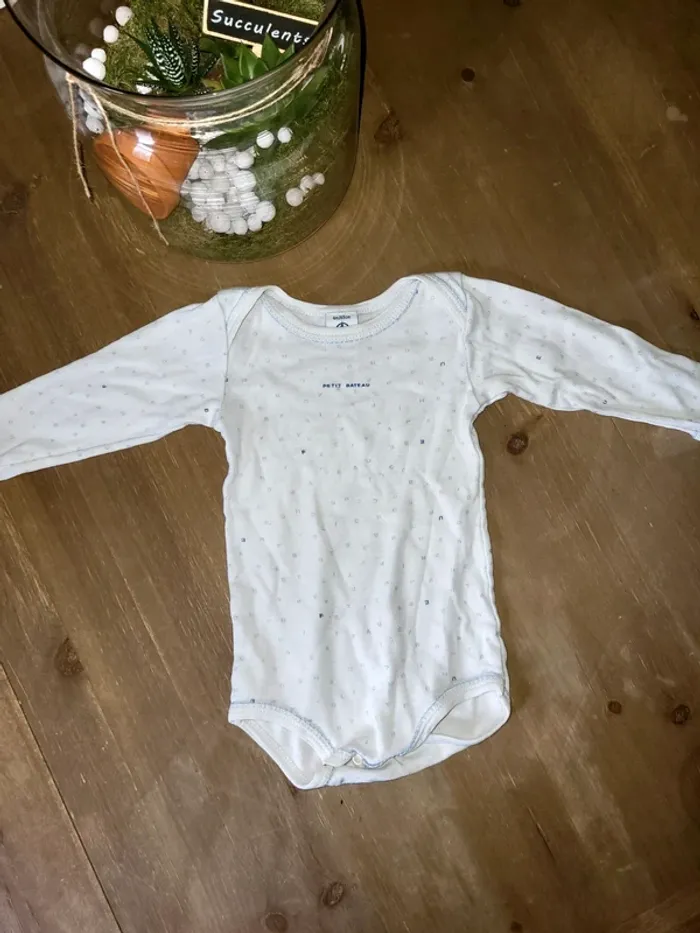Lot de deux bodies petit bateau - photo numéro 4