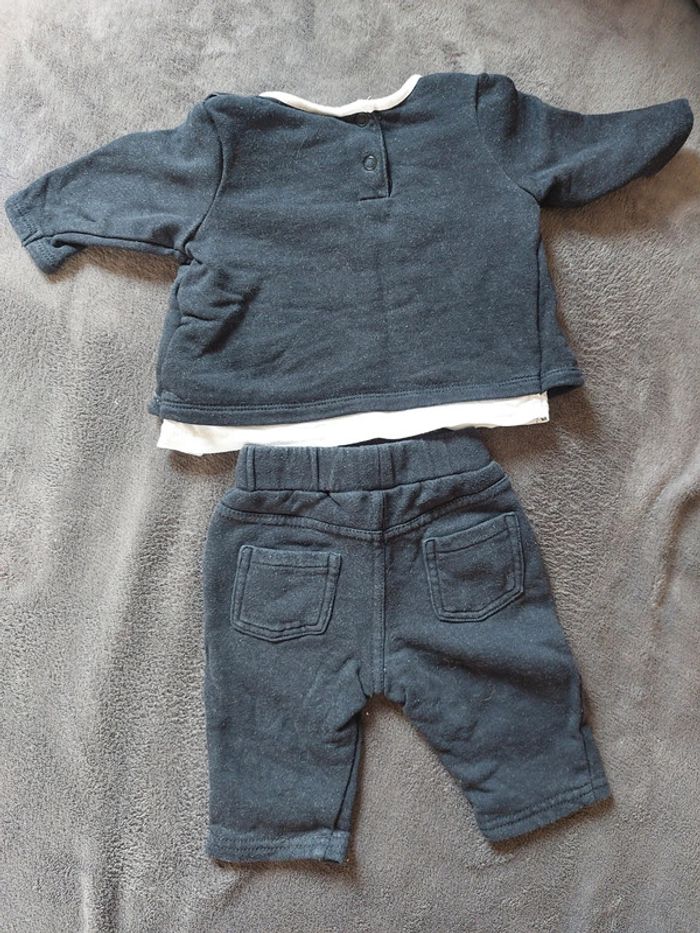 Ensemble costume Mickey 3 mois - photo numéro 2