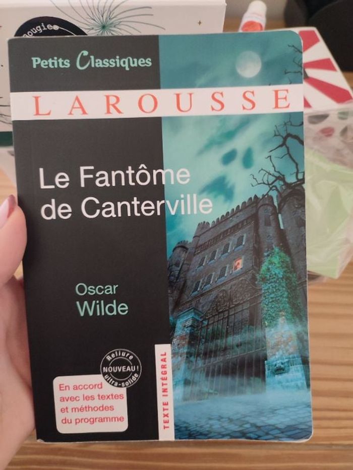 Livre le fantôme de canterville