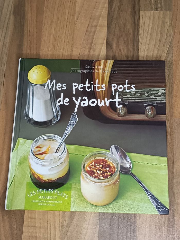 Livré Recette yaourt - Mes Petits pots de yaourt - photo numéro 2