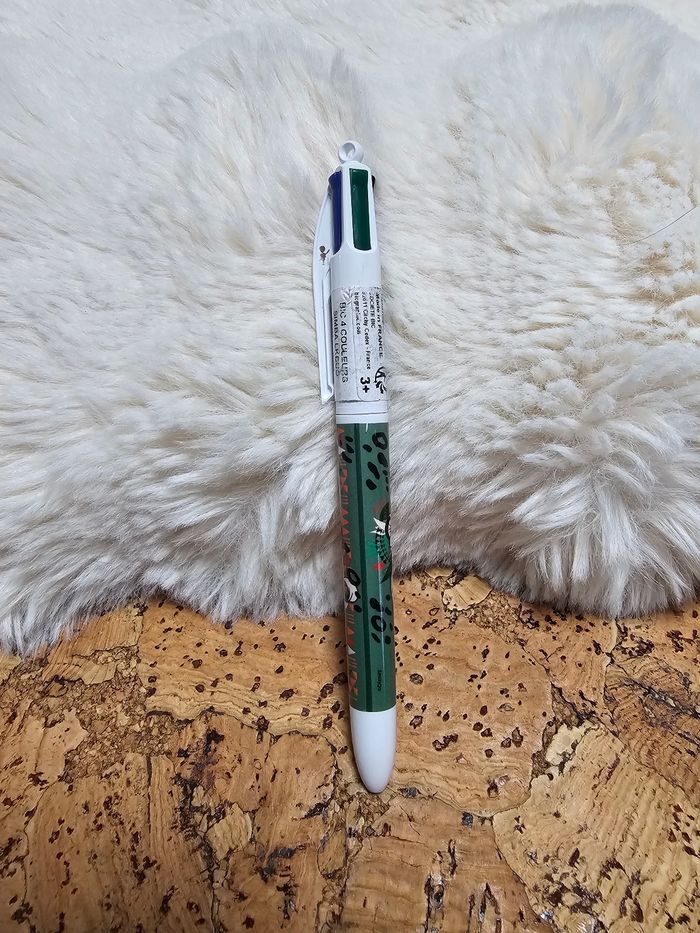 Bic 4 couleurs Simba Le Roi Lion Disneyland Paris - photo numéro 3