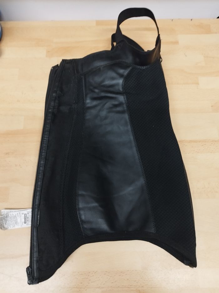 chaps d'équitation taille S - photo numéro 7