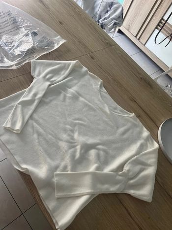 Pull femme blanc taille L neuf sous blister