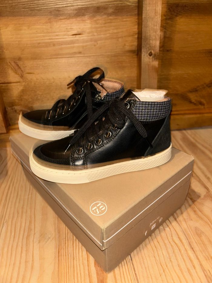 Basket noir Tenis neuve - photo numéro 5