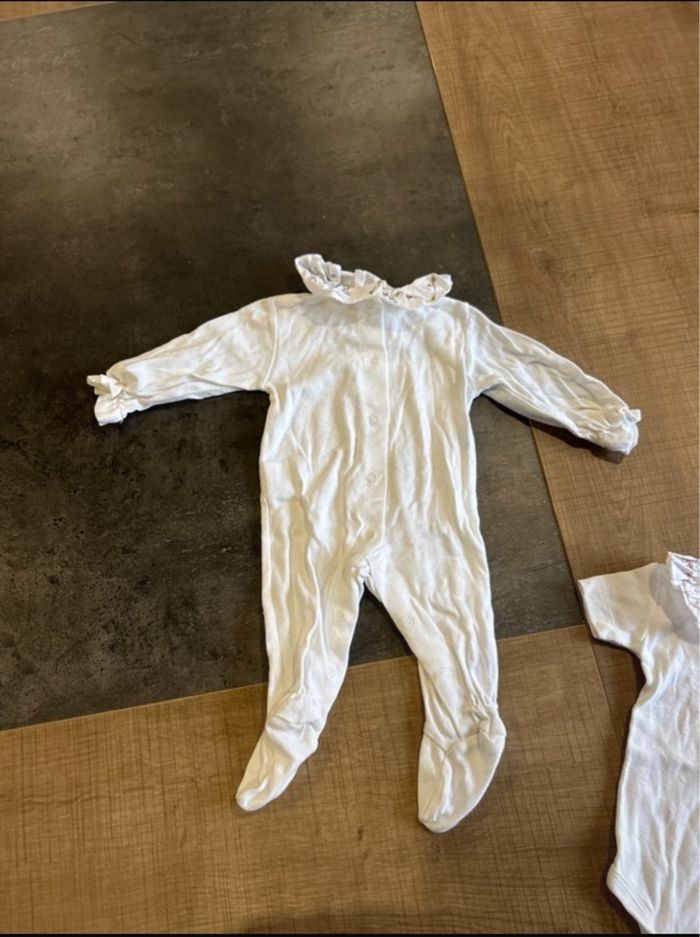 Pyjama en coton et bodies manches courtes bébé taille 1 mois Oscar et Valentine - photo numéro 3