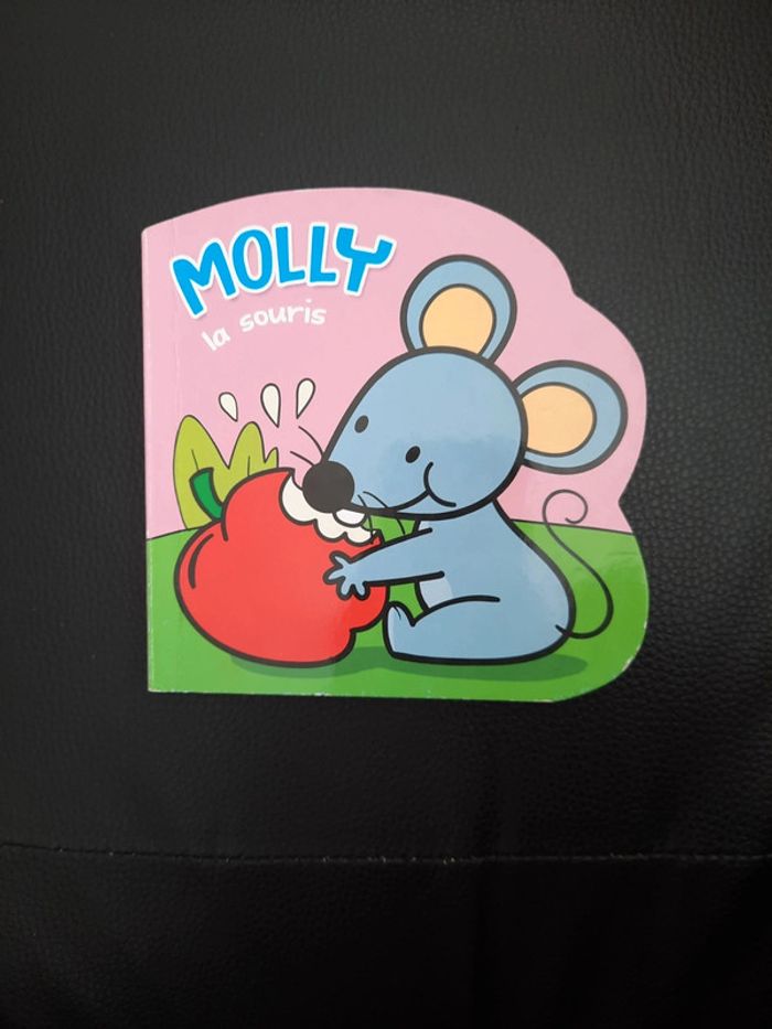 Livre molly la souris