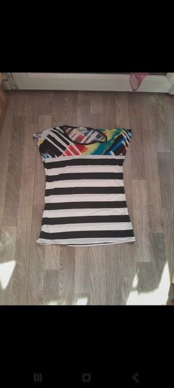 T shirt taille 38