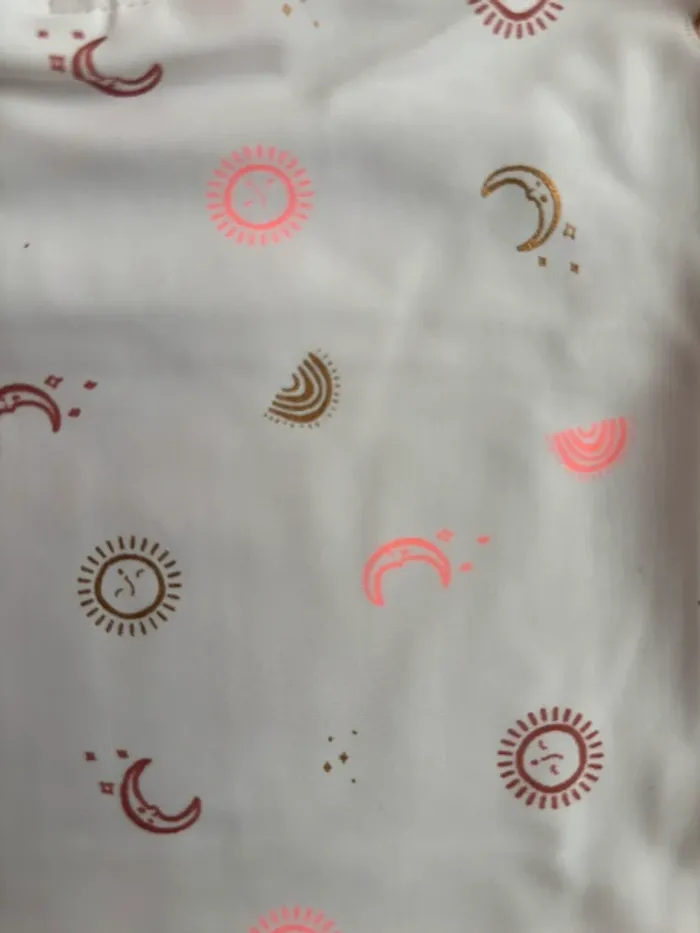 T-shirt anti UV Kiabi 6 mois neuf - photo numéro 6