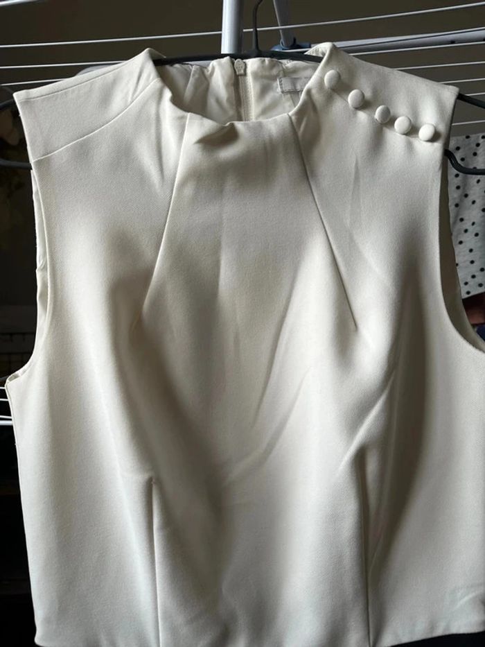 Robe fourreau bi-colore blanc et noir - photo numéro 3