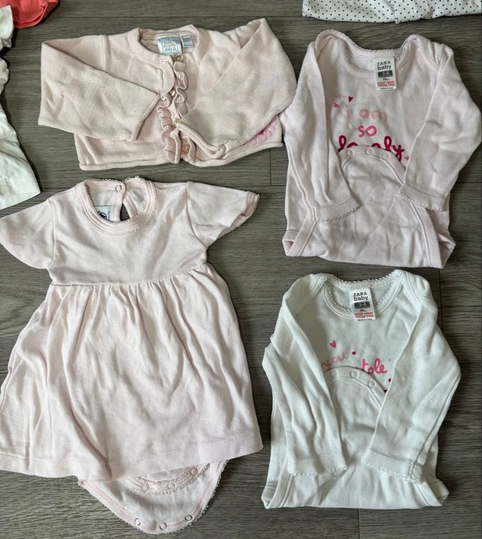 Lot vêtements fille 3 mois - photo numéro 3