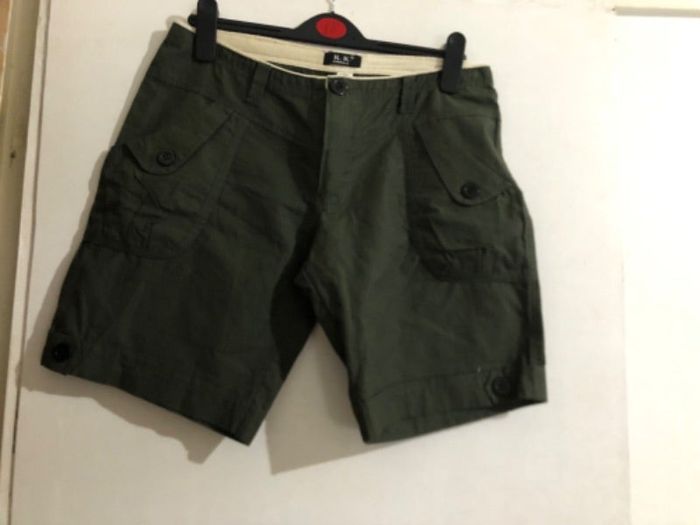 Short neuf taille XL