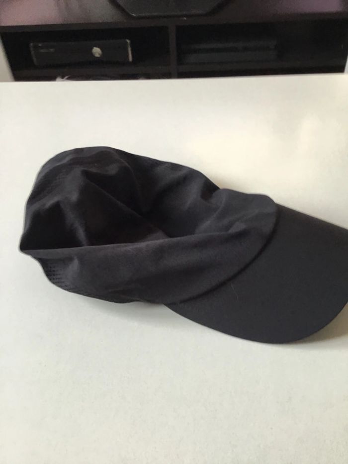Casquette - photo numéro 2