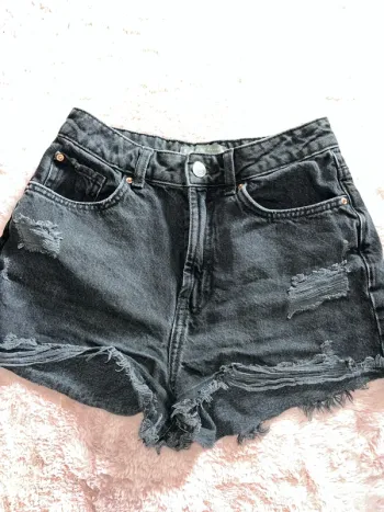 Short 36