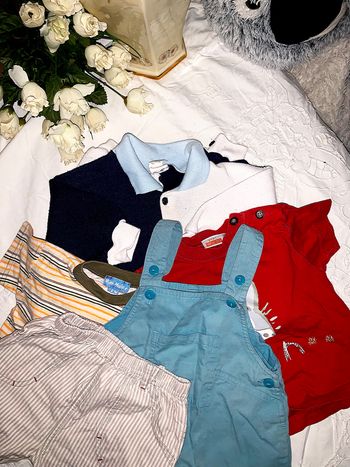 Lot vêtements bébé taille 12 mois