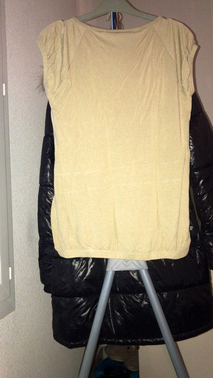 Tee-shirt - photo numéro 2