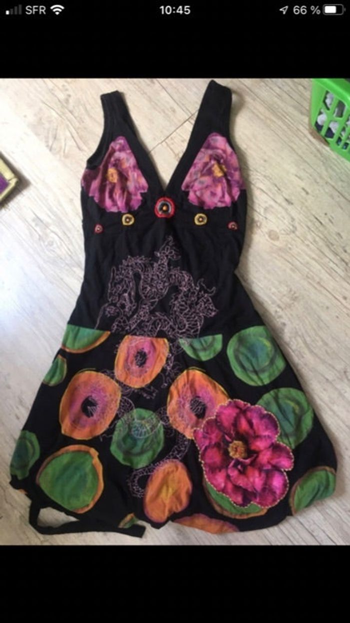 Robe desigual