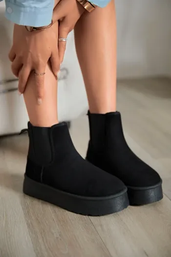Boots pointure 41