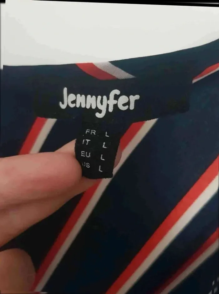 Robe  porte  feuille cache  coeur  taille 40 - photo numéro 5