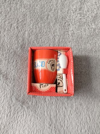 Tasse+cuillère neuves